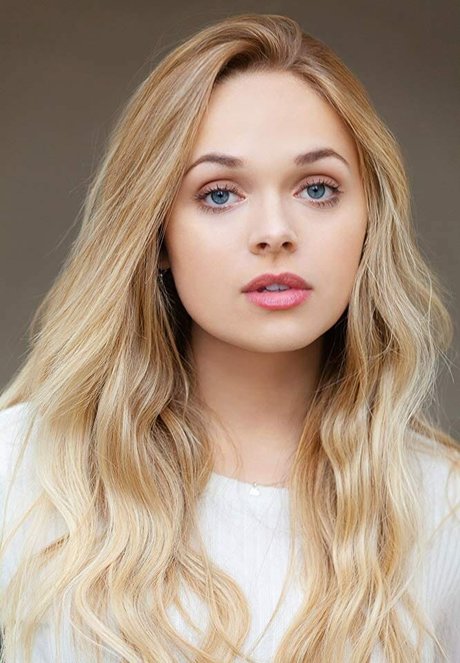 Alyssa Jirrels modèle chaud galerie