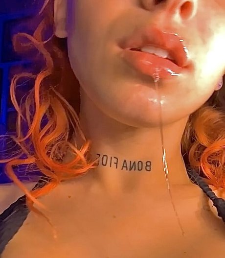 Jorjapaints nus star du porno photo