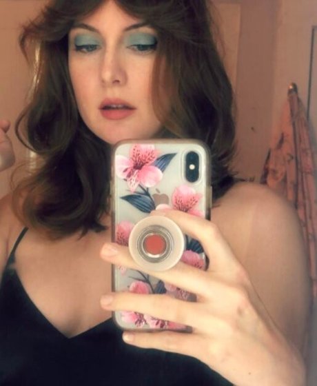 Erine Redhead_ haut modèle photo