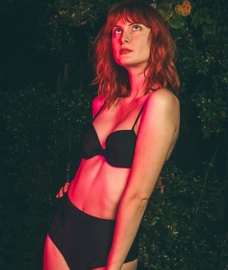 Erine Redhead_ modèle parfait images