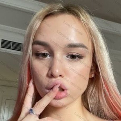 succubdiana actrice de grande qualité galerie