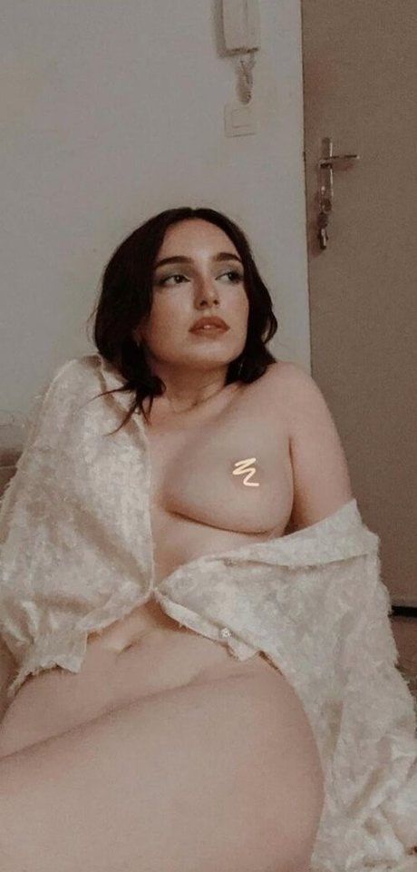 Sephora Morello star du porno érotique img