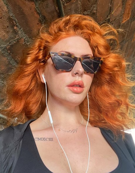 Rogue Robinson belle actrice photo