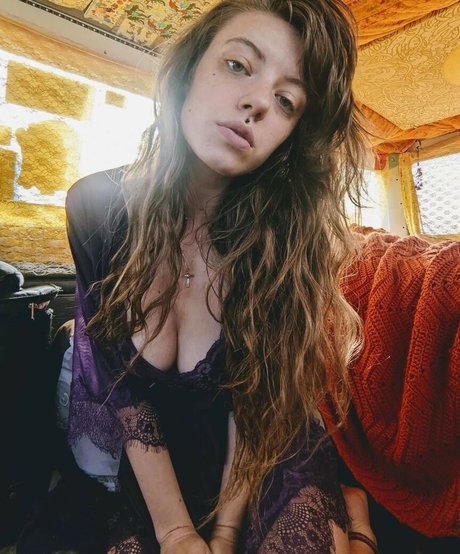 ébène sexy onlyfans haut gratuit archive