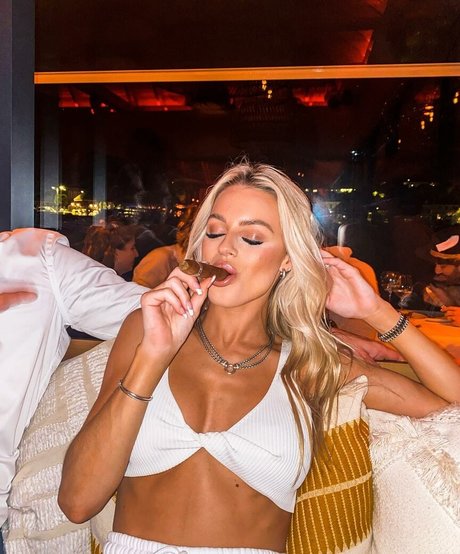 skylartalley12 art étoile image