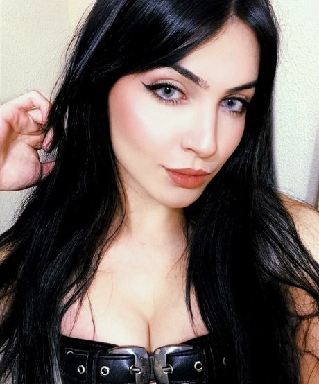 Angela Moraes star du porno adulte collection