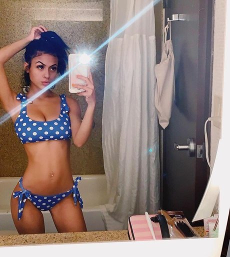 kaylinaeileennn haut de star du porno photos