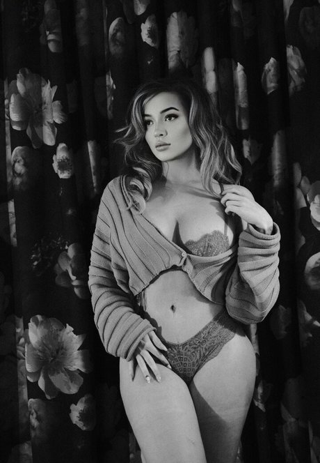 Torias Secret star du porno adulte archive