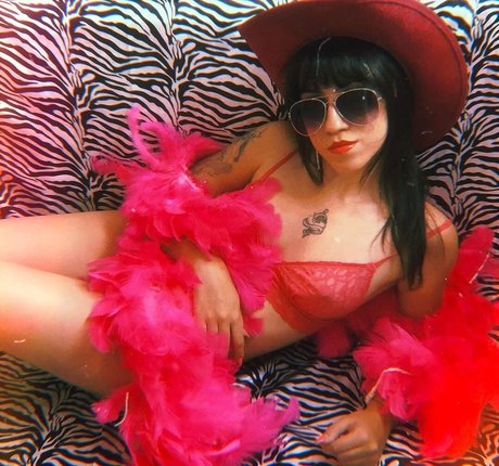 non seulementfans hd parfait img