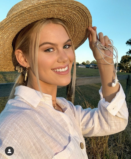 Ejay Stokes star du porno adulte photos