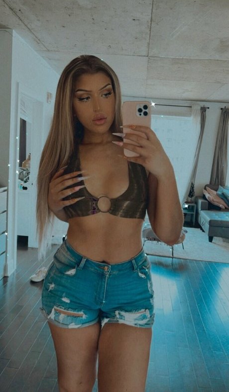 latina épaisse uniquementfans art parfait archive