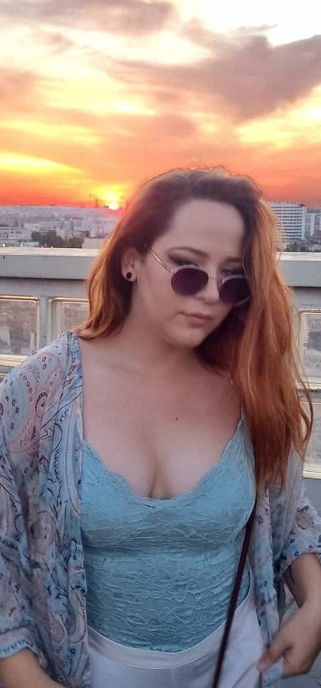 Shakaam étoile chaude img