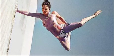 Nadine Nicole modèle sexy des photos