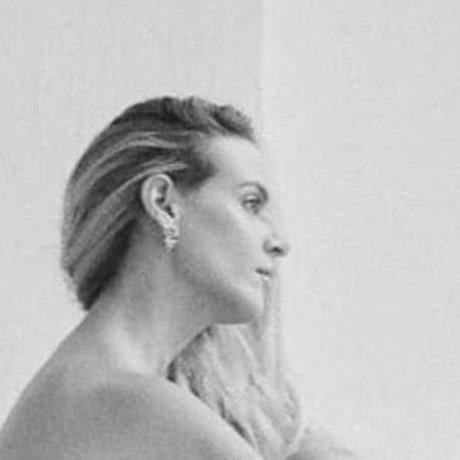 Tova Golan actrice chaude image