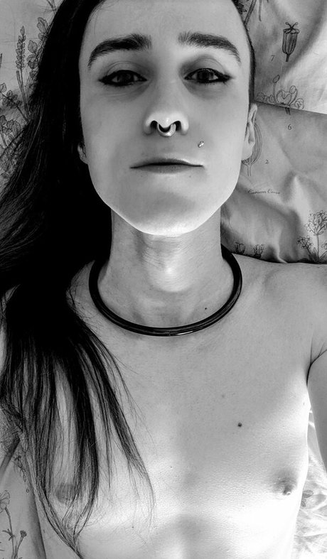 Wetzemu star du porno chaud photo