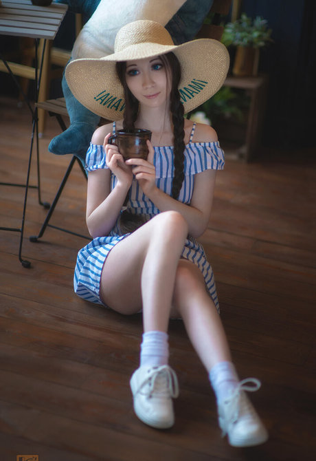 Alina Latypova actrice de sexe photos