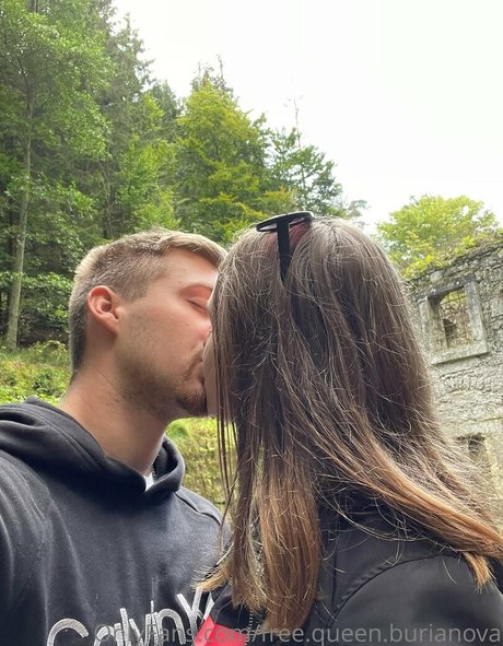 queen burianova étoile adulte photo