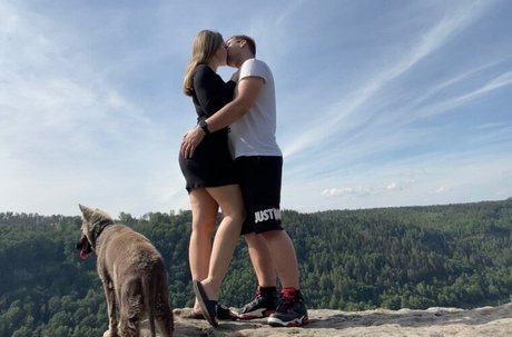 queen burianova star pornographique collection