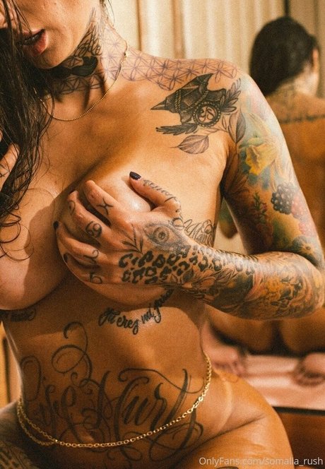 Sarah Schmidt star du porno parfaite des photos