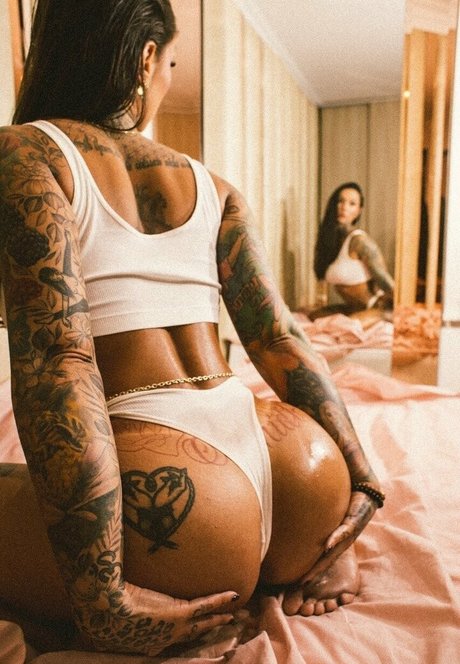 Sarah Schmidt star du porno xxx collection