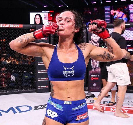 Randi Feld étoile de l'art archive