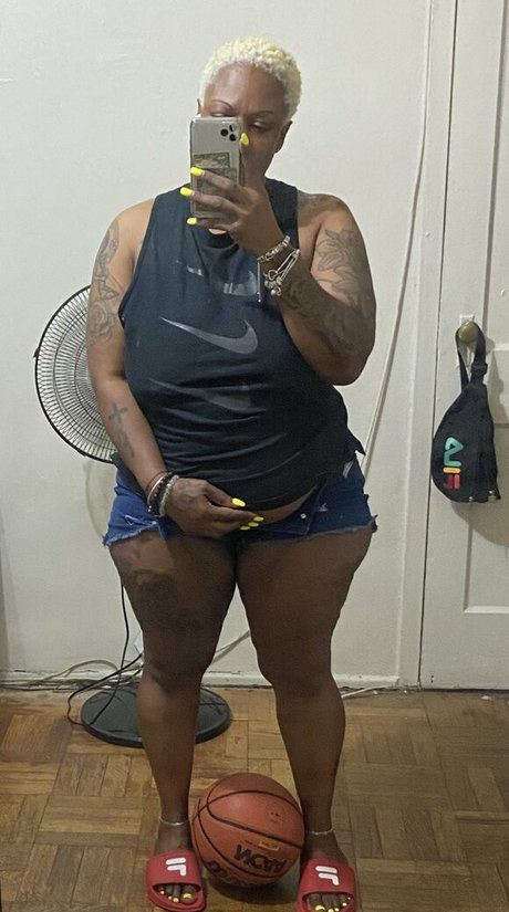 DimplezRose modèle gratuit images