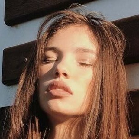 Lais Andrade Pqlaais modèle magnifique archive