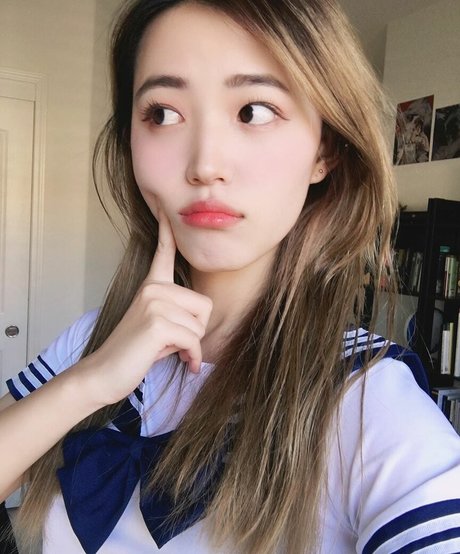 yoga asiatique uniquement pour les fans beau nu photos