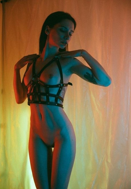 meneliza star du porno exclusive photo