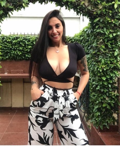 johannadmaldonado art modèle galerie