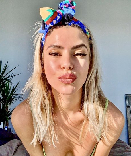 Sam Blacky modèle de sexe photos