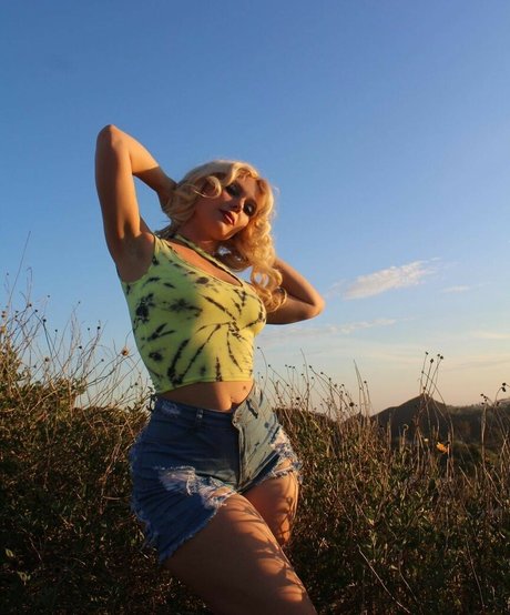 amethystfaymusic modèle chaud des photos