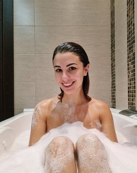 fille courbée dà côté onlyfans porno parfait galerie