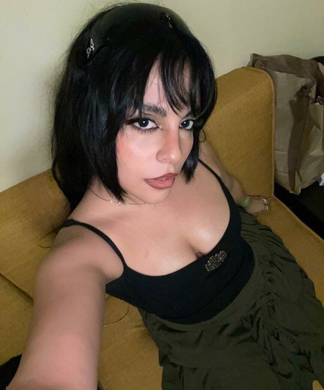 Mariana de Miguel modèle xxx image