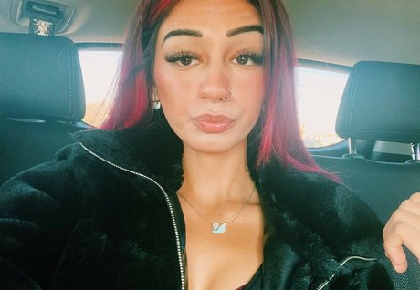 Bhavika Shah haut modèle galerie