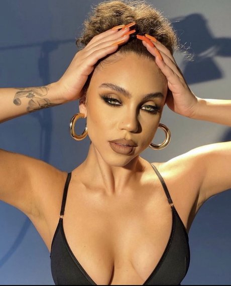 ancrage de onlyfans jolie adulte collection