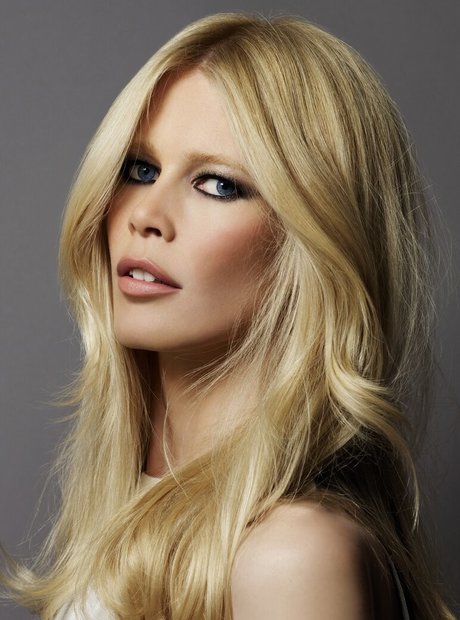 Claudia Schiffer top star galeries