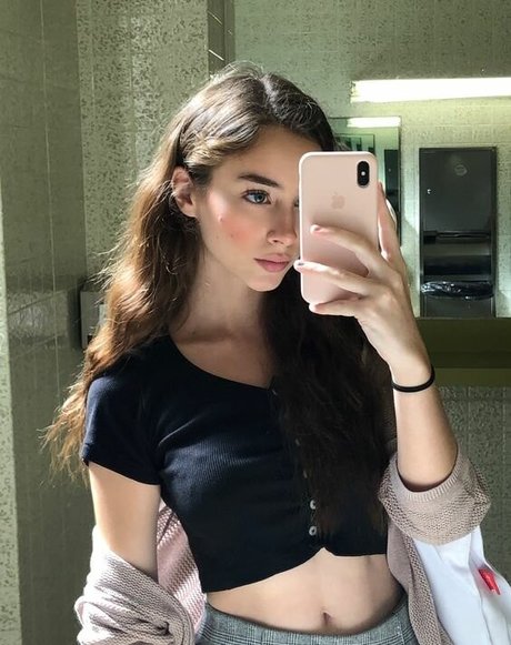 Sharkgirlkate actrice exclusive des photos