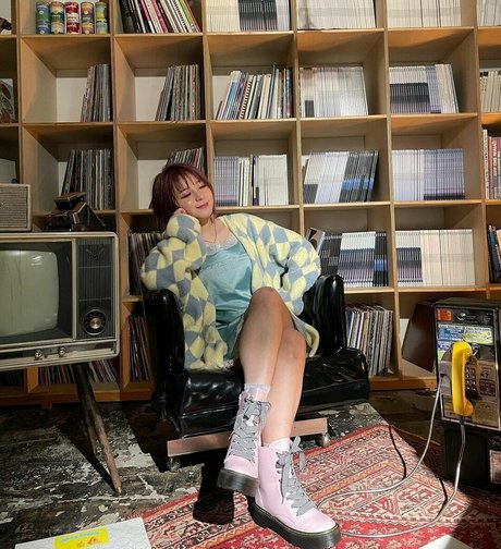 Mai Mizuhashi étoile érotique archive