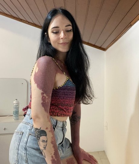 femme seulementfans adulte érotique galerie