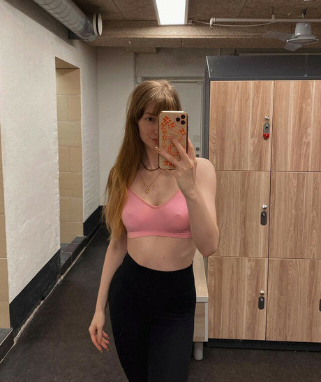 fellation mature uniquementfans beau image