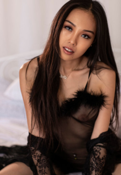 Stella J star du porno exclusive images