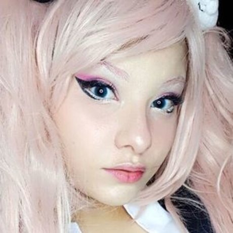 Saaricha actrice adulte des photos