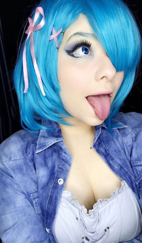 Saaricha modèle de haute qualité photo