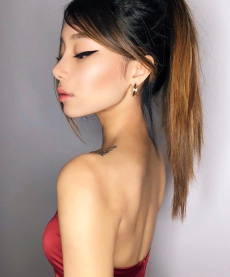 bbymari star du porno parfaite image