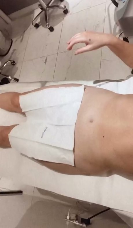 Helen Scott top star galeries