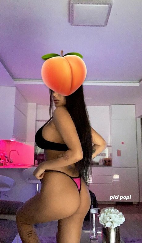 Merci Bujdoso star du porno gratuit photo