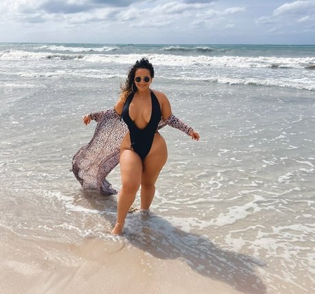 plage milf onlyfans nue xxx archive