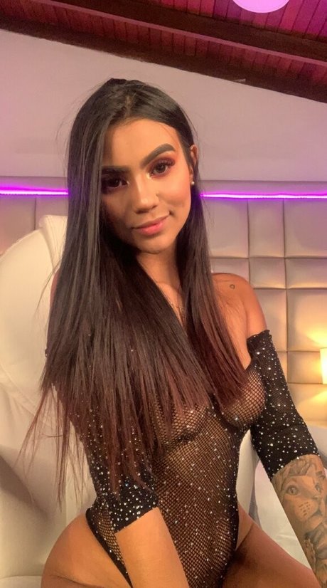 footjob pour ados uniquementfans nu chaud archive