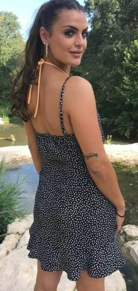 Claudia Kardnal modèle porno image